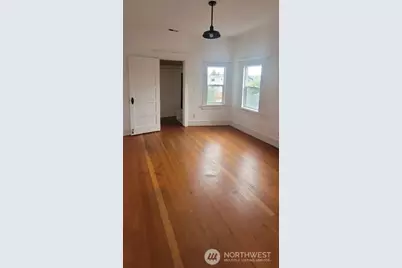 722 20th Avenue #UPPER, Seattle, WA 98122 - Photo 7