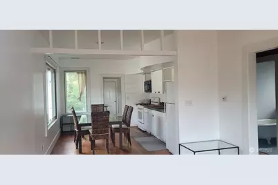 722 20th Avenue #UPPER, Seattle, WA 98122 - Photo 3