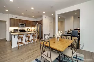 15108 183rd Ave E, Bonney Lake, WA 98391 - Photo 5