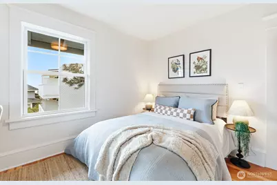 357 Garfield Street, Seattle, WA 98109 - Photo 27