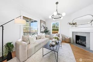 357 Garfield St, Seattle, WA 98109 - Photo 9