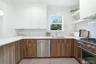 357 Garfield St, Seattle, WA 98109 - Photo 17