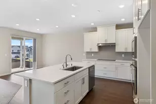 2717 S 8th Wy, Ridgefield, WA 98642 - Photo 3