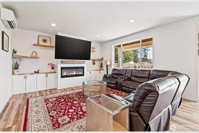 604 133rd Street S, Tacoma, WA 98444 - Photo 7