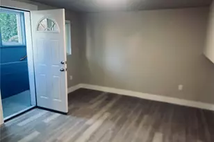 3405 Rockefeller Ave, Everett, WA 98201 - Photo 3