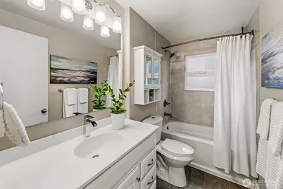 14805 Linden Avenue N, Shoreline, WA 98133 - Photo 13