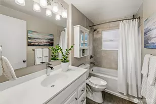 14805 Linden Ave N, Shoreline, WA 98133 - Photo 13