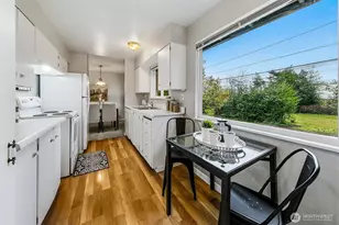 14805 Linden Ave N, Shoreline, WA 98133 - Photo 5