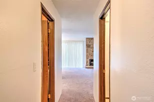 12415 NE 130th Ct, Kirkland, WA 98034 - Photo 5