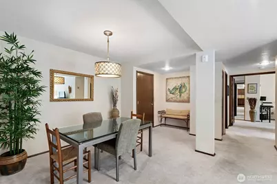 11300 1st Avenue NE #224, Seattle, WA 98125 - Photo 13