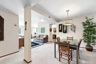 11300 1st Ave NE, Seattle, WA 98125 - Photo 11