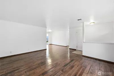 5602 66th Place SE, Snohomish, WA 98290 - Photo 5