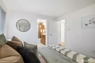 300 N 130th St, Seattle, WA 98133 - Photo 11