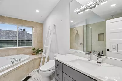 611 29th Avenue E, Seattle, WA 98112 - Photo 17