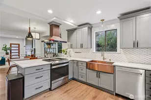 611 29th Ave E, Seattle, WA 98112 - Photo 9