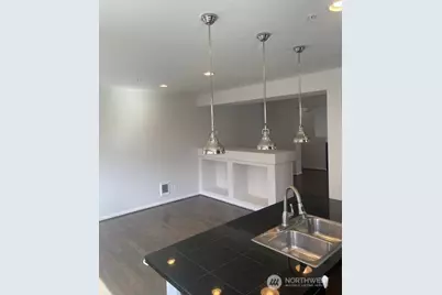 15720 Manor Way #H4, Lynnwood, WA 98087 - Photo 9