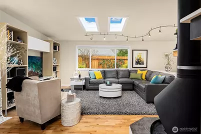 916 164th Place NE, Bellevue, WA 98008 - Photo 9