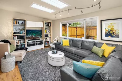 916 164th Place NE, Bellevue, WA 98008 - Photo 7