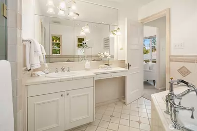 1533 Shenandoah Drive E, Seattle, WA 98112 - Photo 21