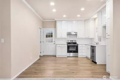 52 SE Spring St, Chehalis, WA 98532 - Photo 5