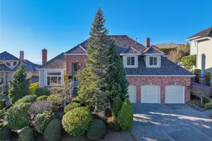 5843 155th Ave SE, Bellevue, WA 98006 - Photo 1