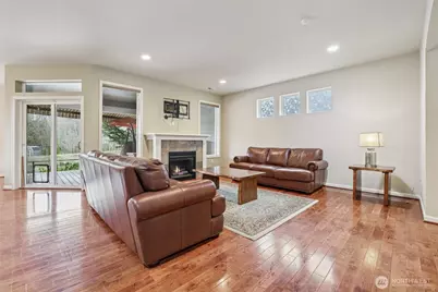 16401 82nd Avenue E, Puyallup, WA 98375 - Photo 3