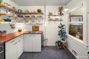 1732 15th Ave, Seattle, WA 98122 - Photo 9