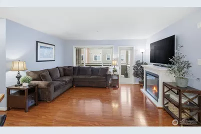 13511 97th Avenue E #202, Puyallup, WA 98373 - Photo 5