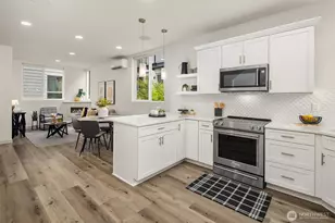 5210 B Brooklyn Ave NE, Seattle, WA 98105 - Photo 3