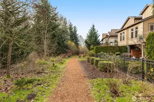 1213 N 41st Pl, Renton, WA 98056 - Photo 31