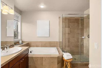 1213 N 41st Place, Renton, WA 98056 - Photo 21