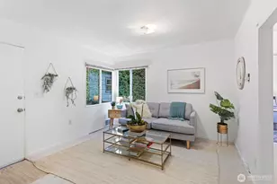 19028 15th Ave NE, Shoreline, WA 98155 - Photo 11