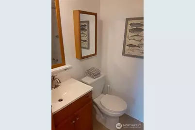 19015 16th Avenue NE, Shoreline, WA 98155 - Photo 13