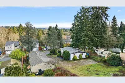 19015 16th Avenue NE, Shoreline, WA 98155 - Photo 1