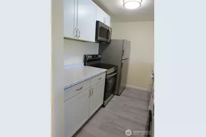 31003 14 Avenue S #B10, Federal Way, WA 98003 - Photo 9