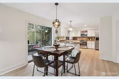 1018 4th Avenue S, Edmonds, WA 98020 - Photo 9