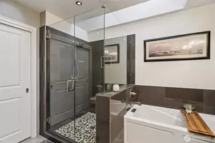 1018 4th Ave S, Edmonds, WA 98020 - Photo 17