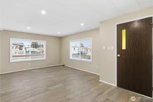 1170 Cedar Dr, Enumclaw, WA 98022 - Photo 5