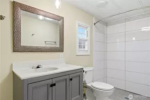 1170 Cedar Dr, Enumclaw, WA 98022 - Photo 11