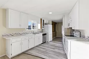 1170 Cedar Dr, Enumclaw, WA 98022 - Photo 7