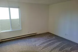 18100 15th Ave NE, Shoreline, WA 98155 - Photo 19