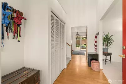 16619 71st Place W, Lynnwood, WA 98037 - Photo 3