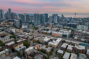 318 D Bellevue Ave E, Seattle, WA 98102 - Photo 3