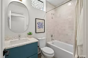 318 D Bellevue Ave E, Seattle, WA 98102 - Photo 15