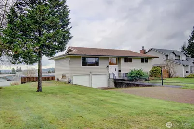 1032 E Robinhood Drive, Arlington, WA 98223 - Photo 1