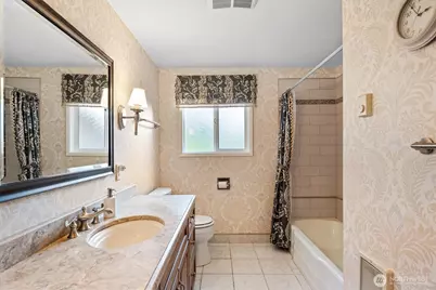 415 Bodine Road, Kelso, WA 98626 - Photo 15