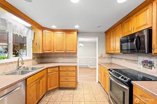 415 Bodine Rd, Kelso, WA 98626 - Photo 11