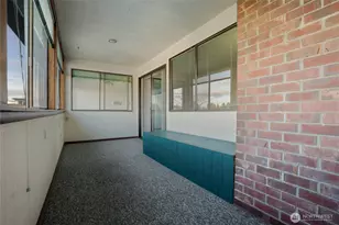 7322 19th St W, Tacoma, WA 93466 - Photo 9