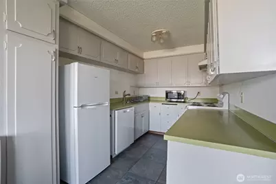 7322 19th Street W #8A, Tacoma, WA 93466 - Photo 11