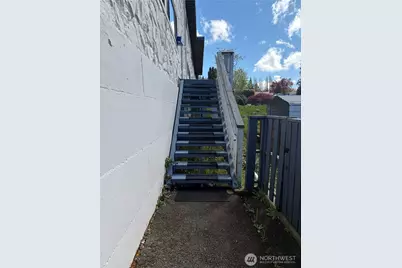 7322 19th Street W #8A, Tacoma, WA 98466 - Photo 33